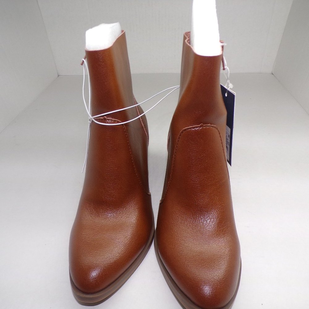 Women's Cleo Heeled Ankle Bootie - Universal Threa